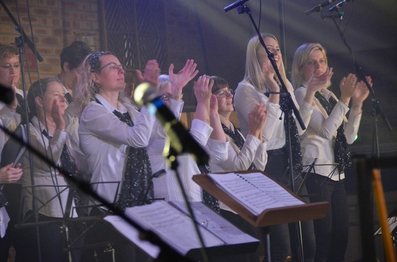 82738706 2281927798765119 2686850721977991168 n