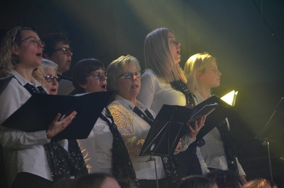 82128318 2280406338917265 4727876832383205376 n