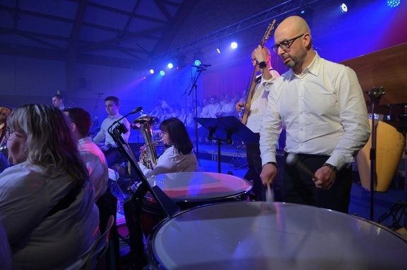 82969042 2280412978916601 85277945756647424 n