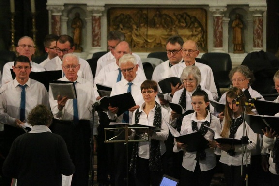 48360372 1433619526775288 960783668719124480 n