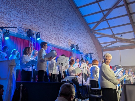 PXL 20250118 214021552.MP